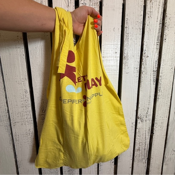 Upcycled T-shirt Tote Bags Set Of 4 Shopping Grocery Compact Reinforced Handmade - Picture 3 of 9